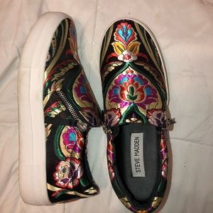 beautiful steve madden zipper slip on shoes